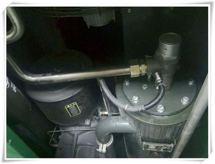 薩震節(jié)能空壓機(jī)內(nèi)部構(gòu)造圖