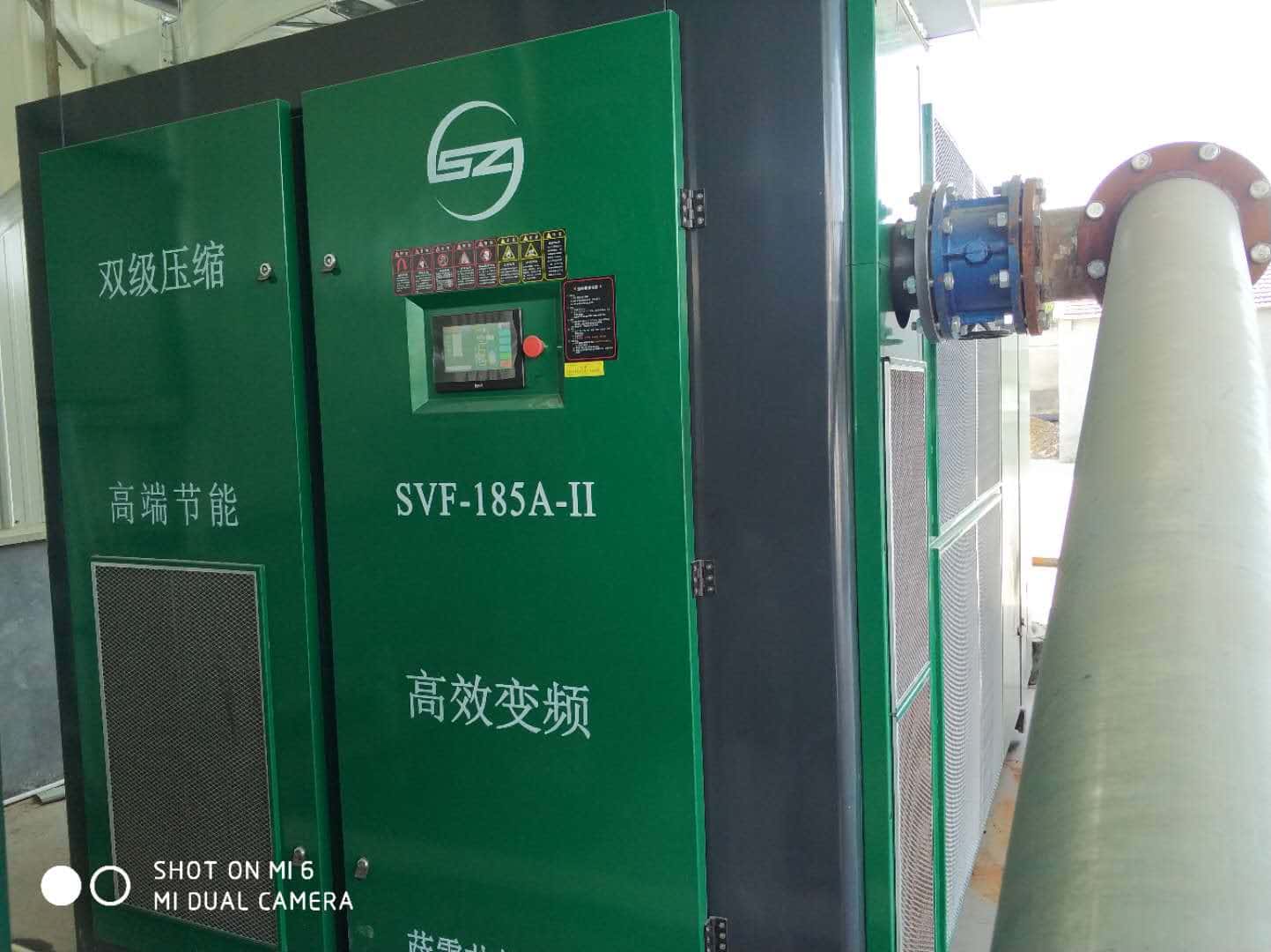 ����׃�l�Չ��C