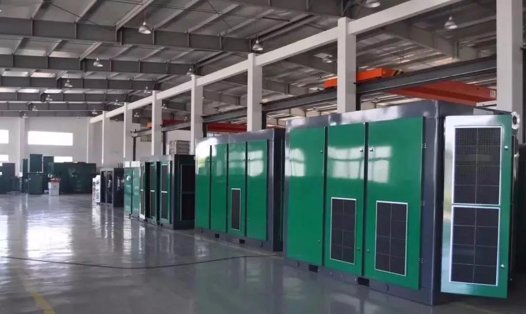 ����׃�lʽ�Չ��C